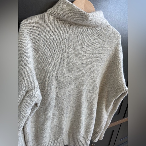 Vince Funnel Neck Wool Blend Flecked Sweater • L - Picture 4 of 6